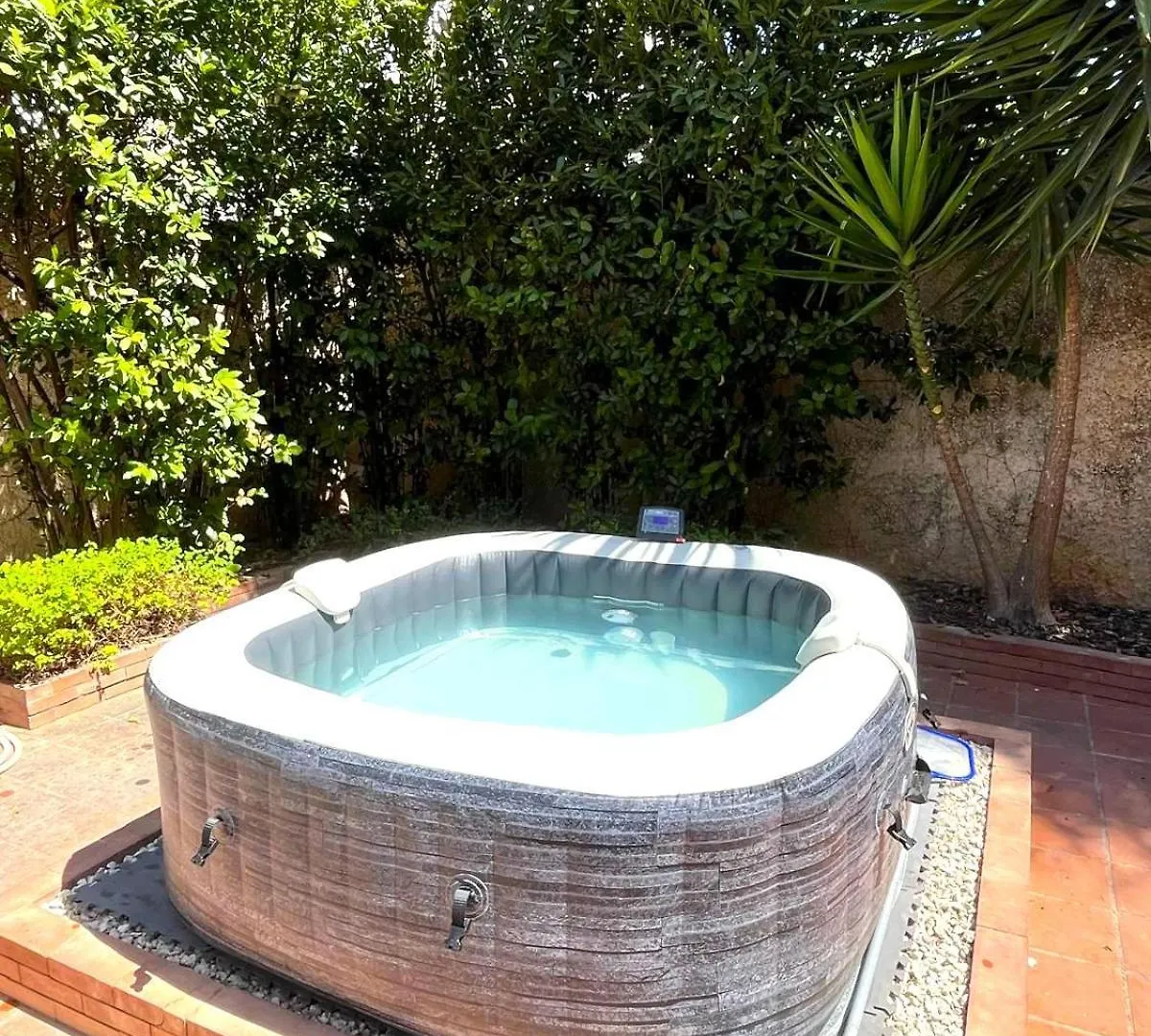 Villa Cassia, Fontane Bianche