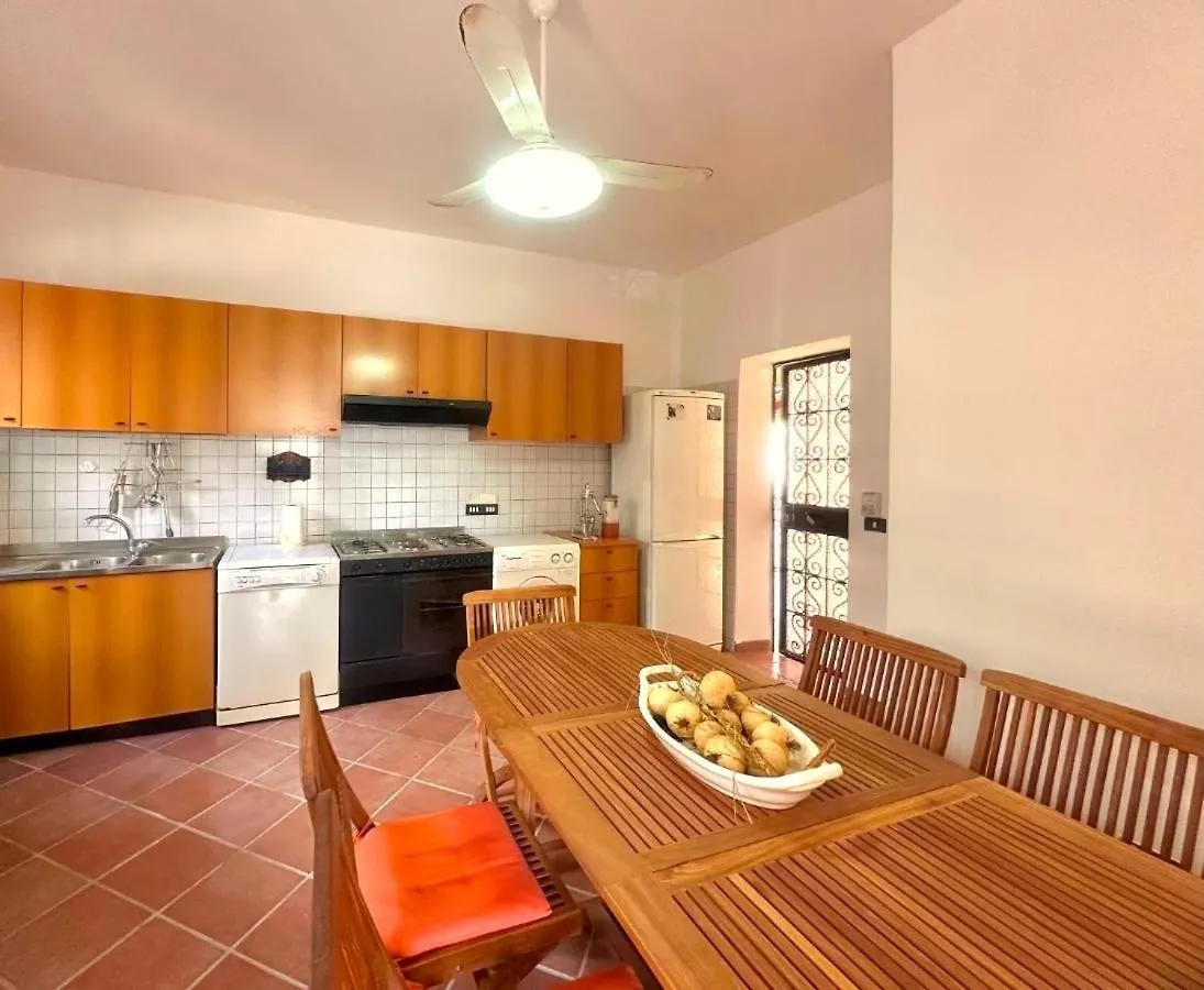 Villa Cassia, Fontane Bianche İtalya